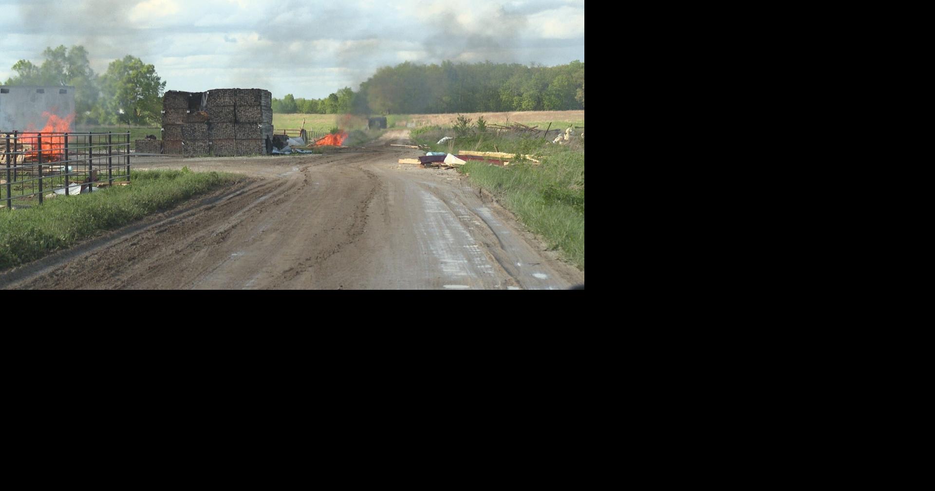 Community joins together after tornado damage rips through Middle Grove, Missouri