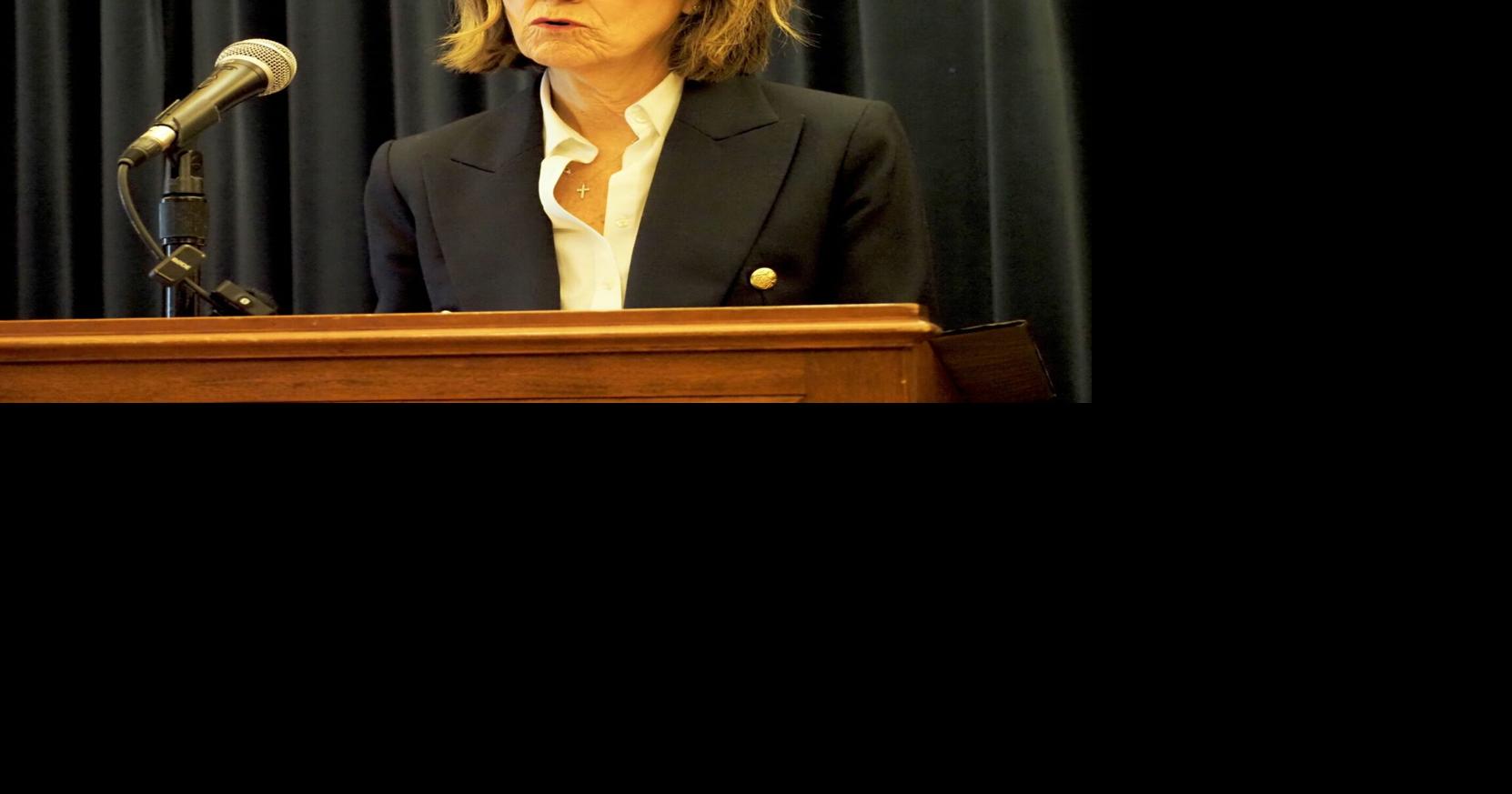 Gov. Kim Reynolds supports U.S. war in Iran, mourns deaths of Iowans killed in strike