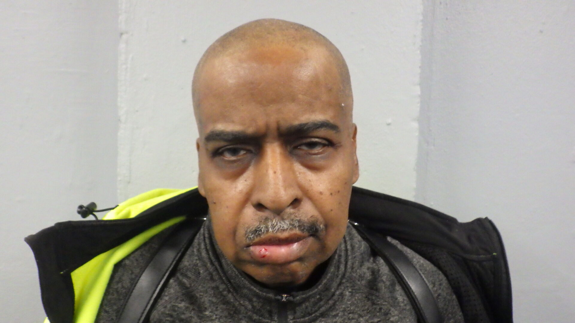 Palmyra man accused of resisting arrest, assaulting Hannibal officer ...