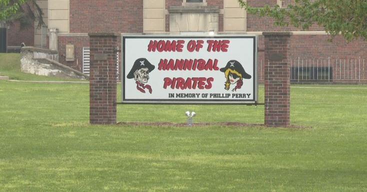 Police updates: 2 school staffers hurt after stepping in to break up Hannibal High fight, 5 juveniles involved