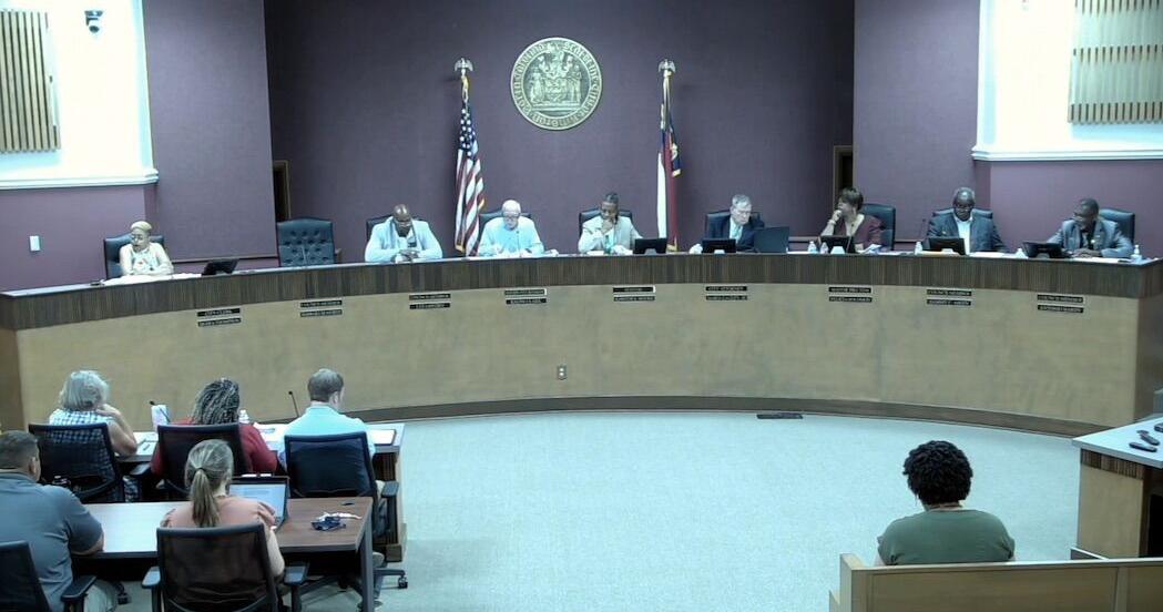 Council approves 4-cent tax decrease in budget