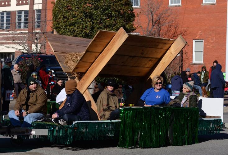 Kinston Christmas parade Local News