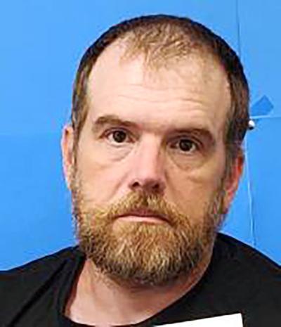 Deputies arrest attempted murder suspect after brief standoff | Crime ...