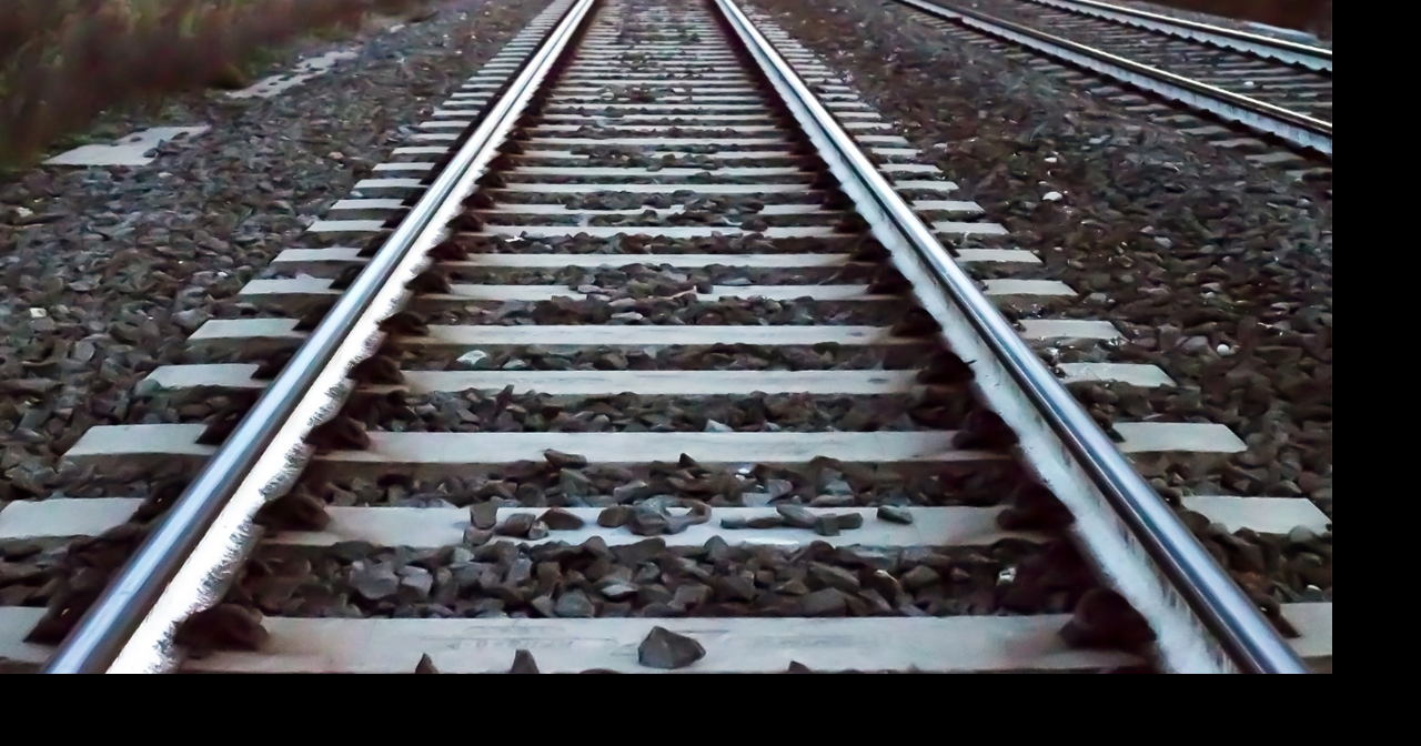 Truck driver arrested after getting stuck on St. Francis train tracks
