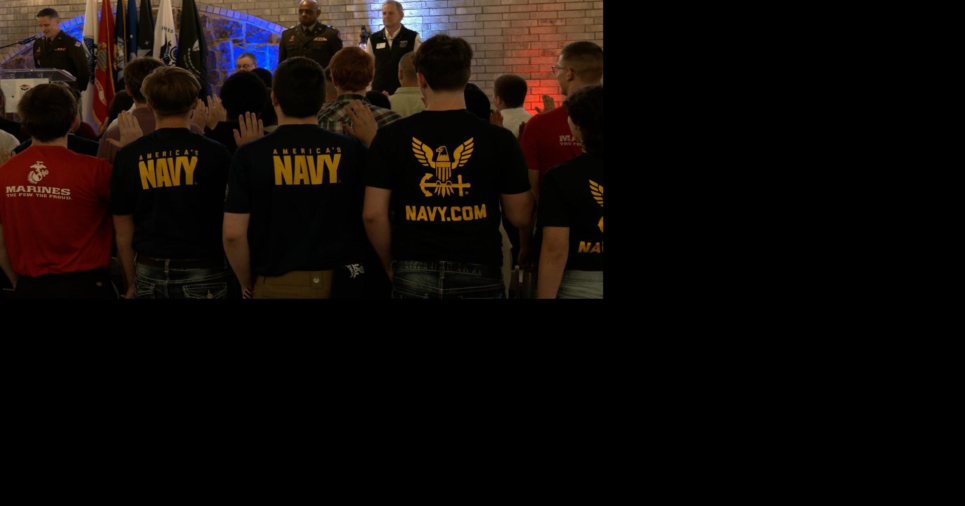 Northeast Arkansas seniors celebrated before military service