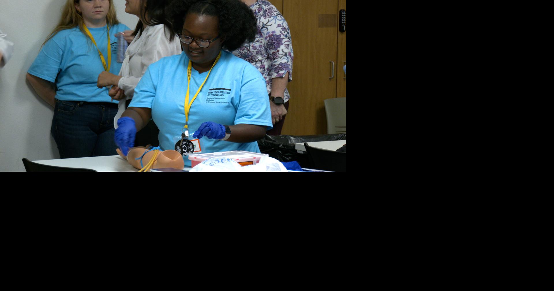 High schoolers explore medical careers at NYIT Project H.E.A.R.T. program