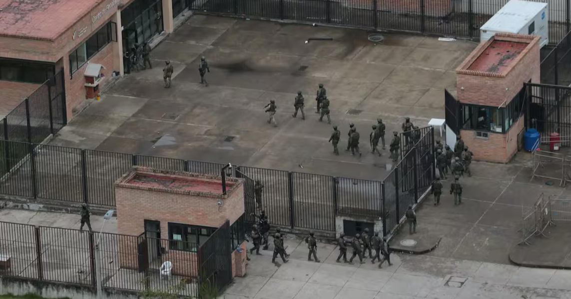 Cinco presos muertos y 33 heridos en cárcel de provincia ecuatoriana fronteriza con Perú