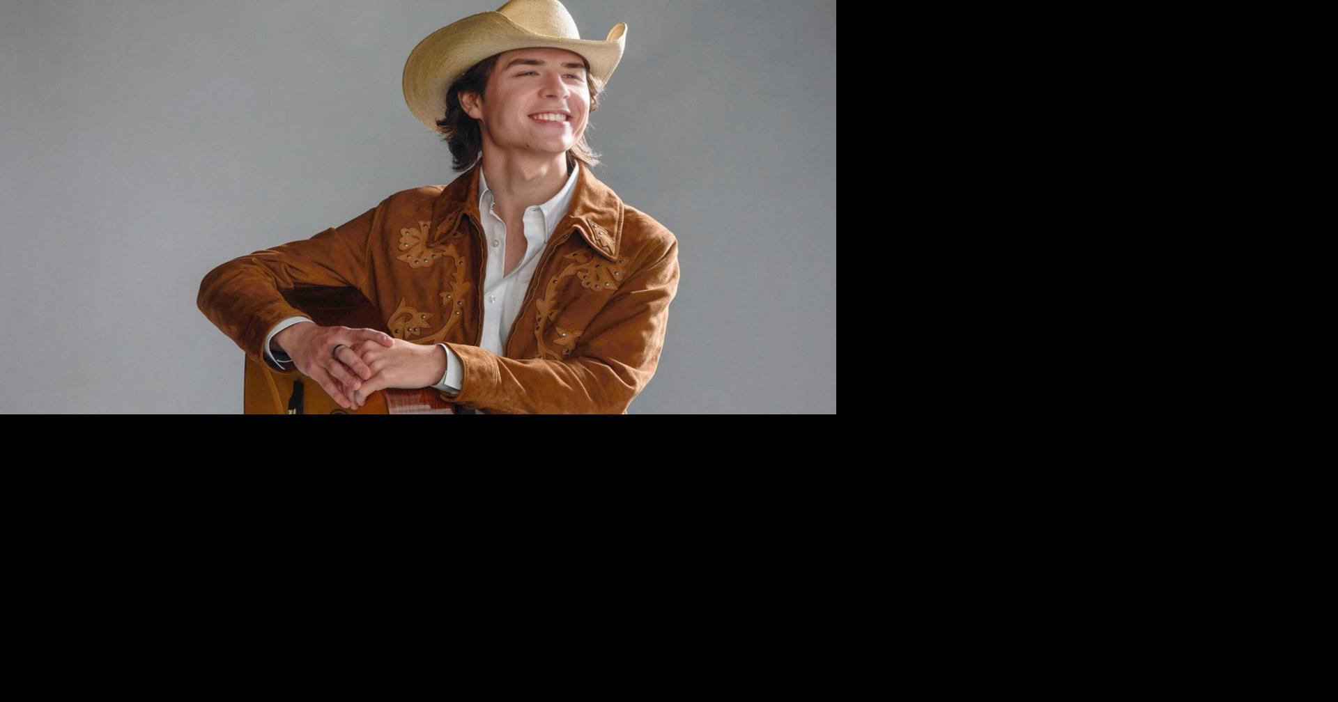 Louisiana returns to Rose Parade for fifth consecutive year; Addis native John Foster set to perform