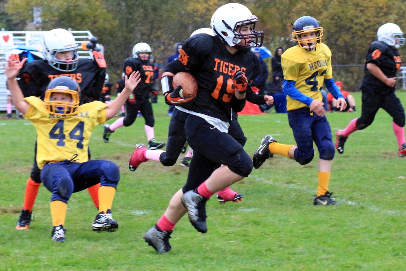 With one final Tiger roar, Rockland prevails in CYFL title games, Sports