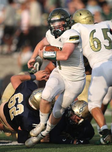 EHS vs Oak Hill FB 05.jpg