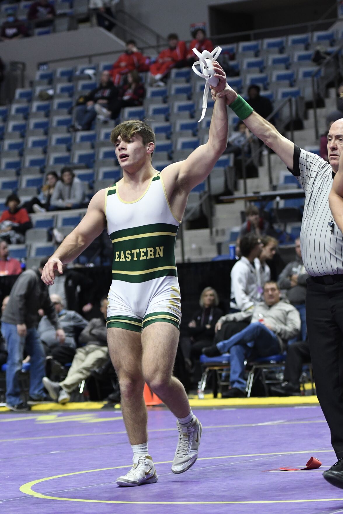 WRESTLING Eastern s Brodie Porter making 3rd trip to state