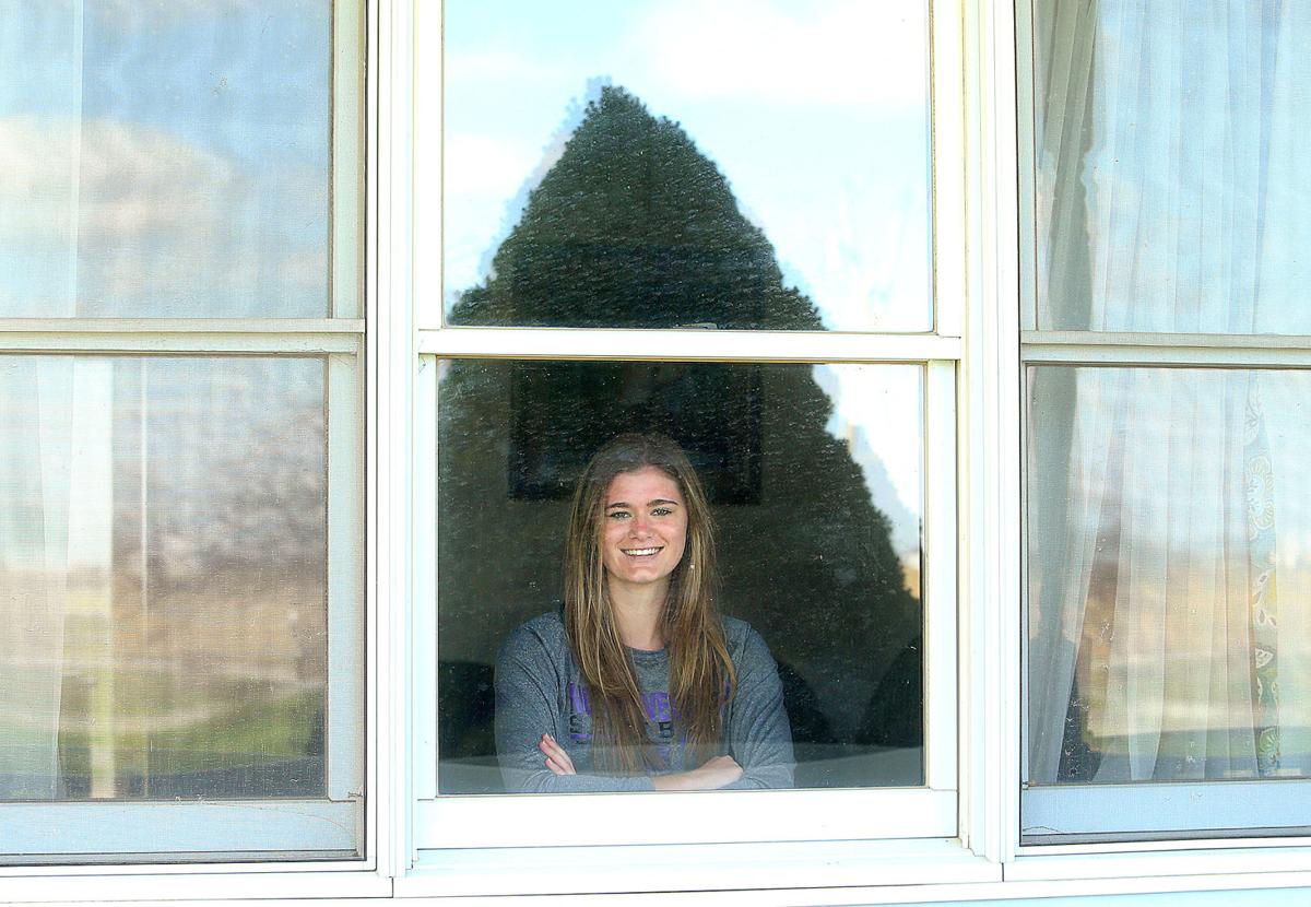 Senior-Kendal Rooze.jpg