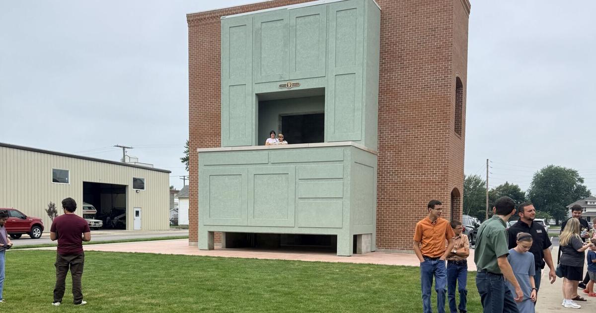 'World's Largest Hoosier Cabinet' ready for visitors