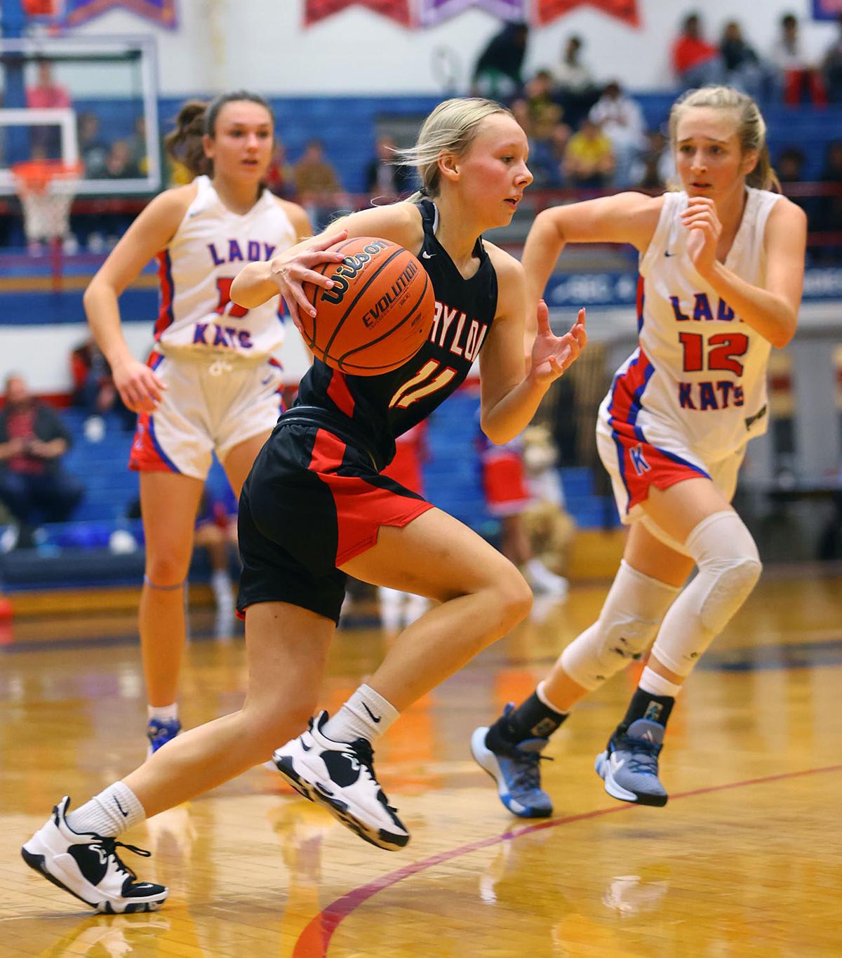 Taylor vs KHS GBB 09.jpg