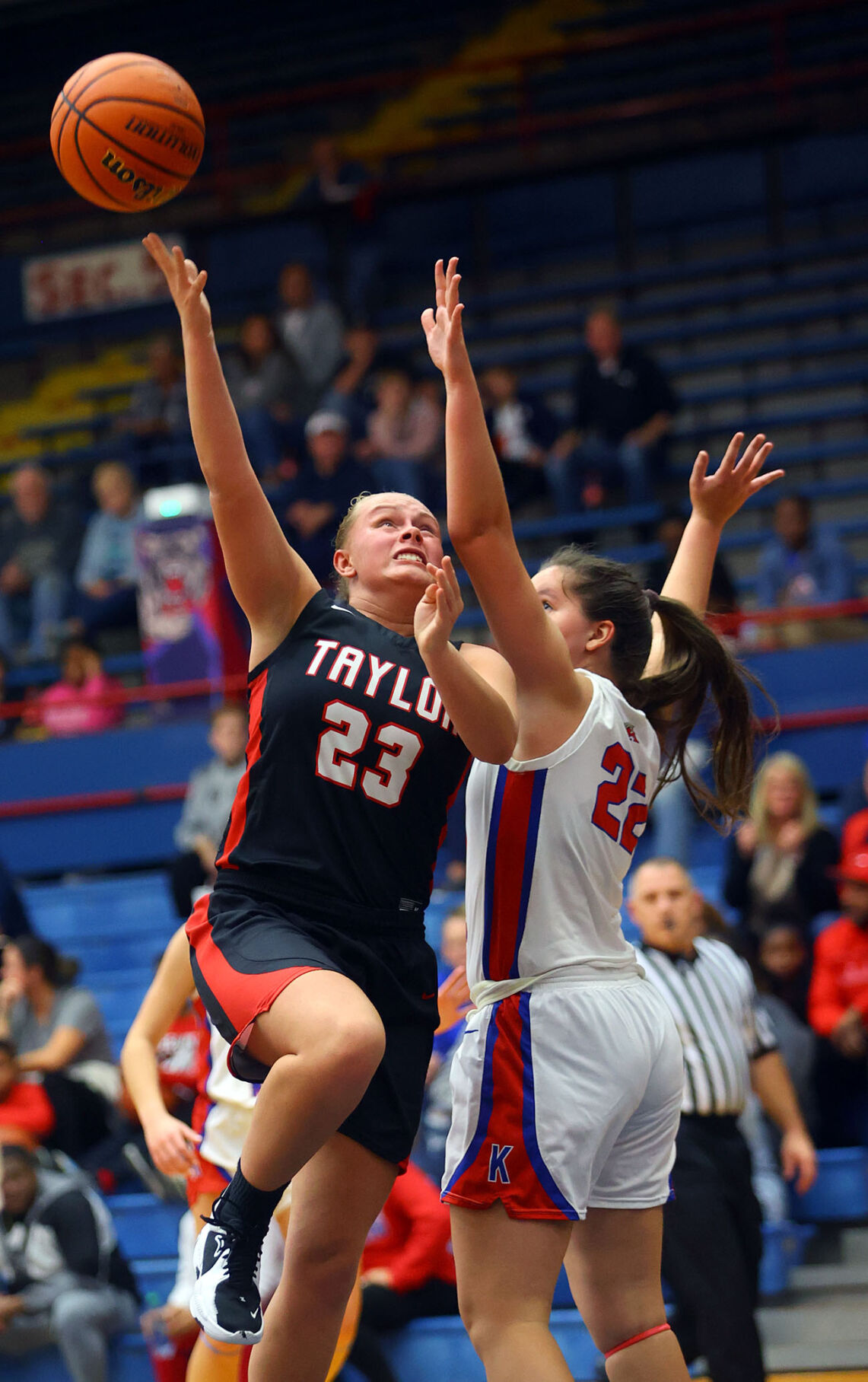 Taylor vs KHS GBB 12.jpg