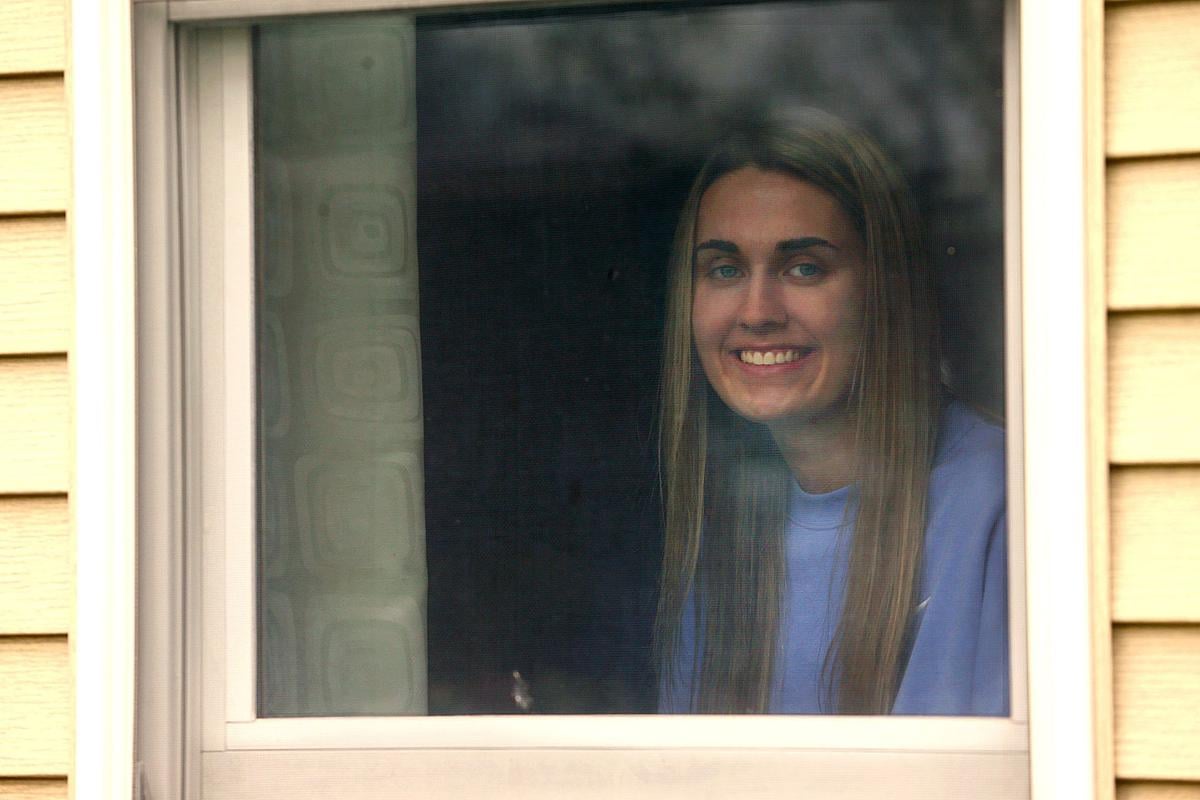 Senior-Madison Layden.jpg