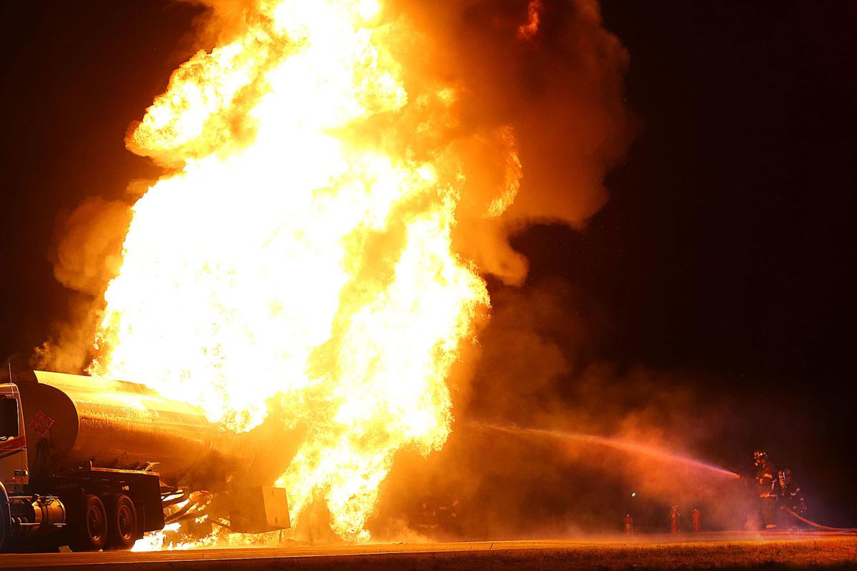 Tanker Fire 01.jpg