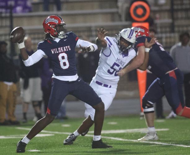 Wildkat football ends season to Muncie Central | Sports | kokomotribune.com