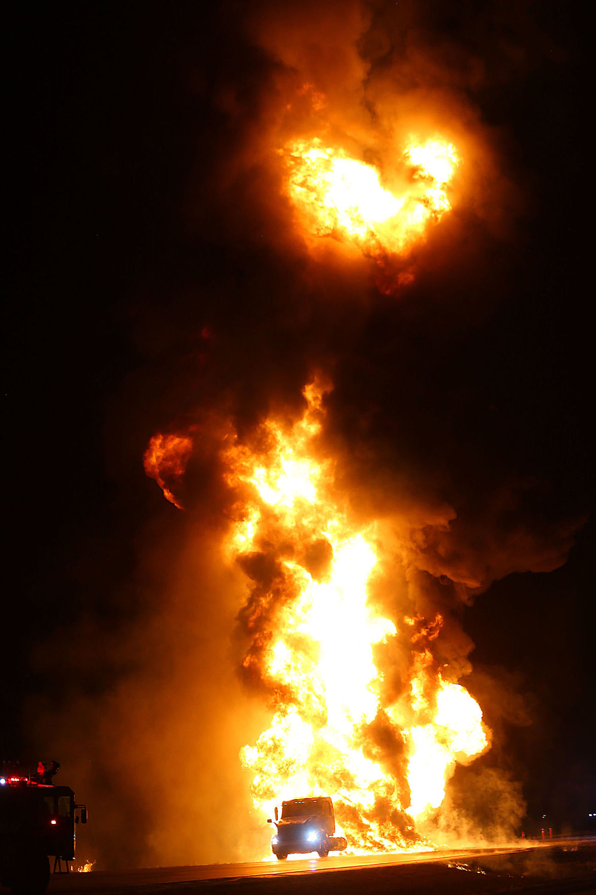 Tanker Fire 07.jpg