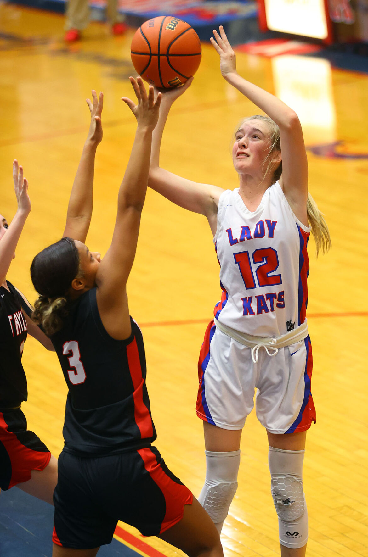 Taylor vs KHS GBB 17.jpg