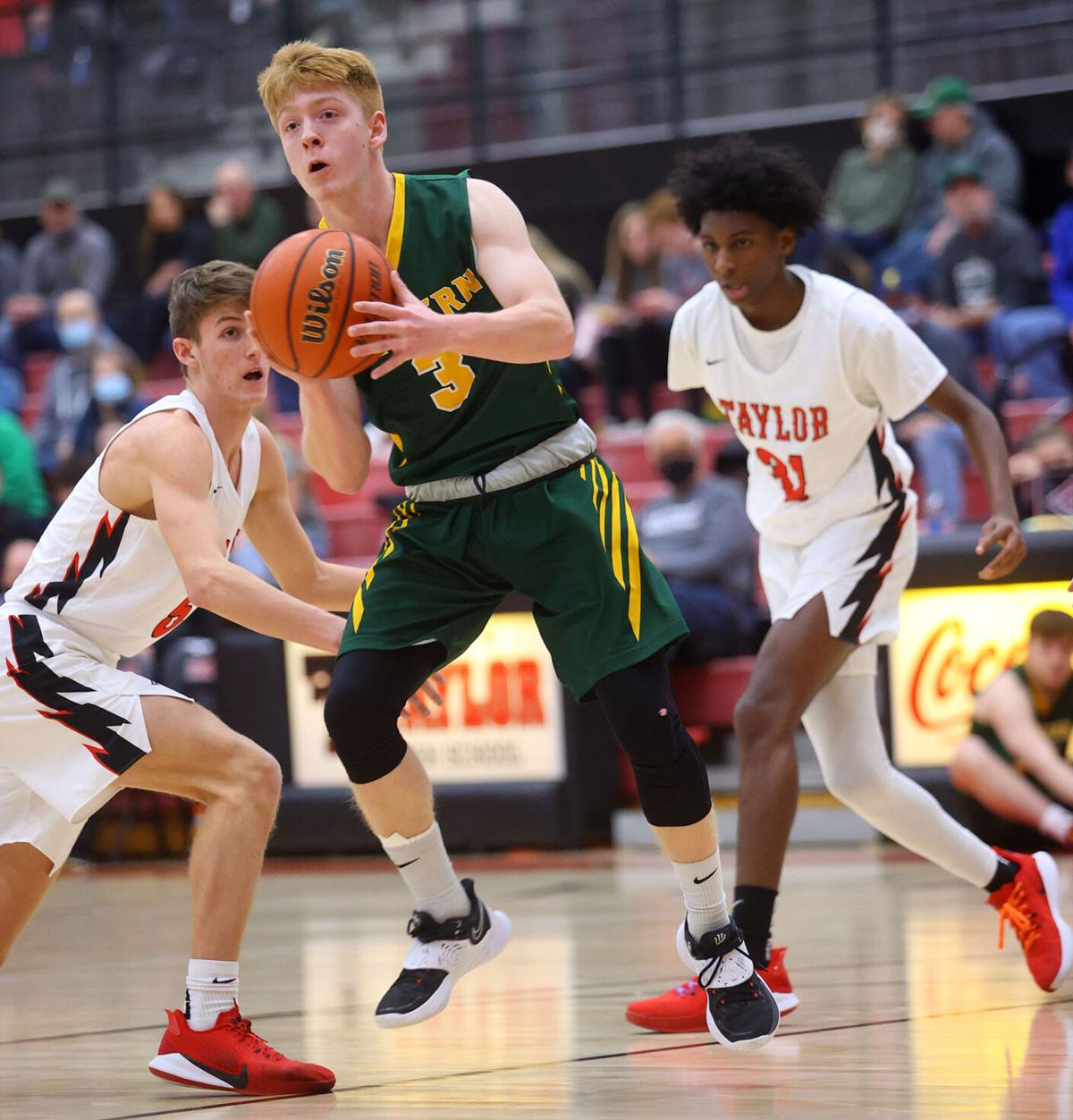 Eastern vs Taylor BBB 04.jpg