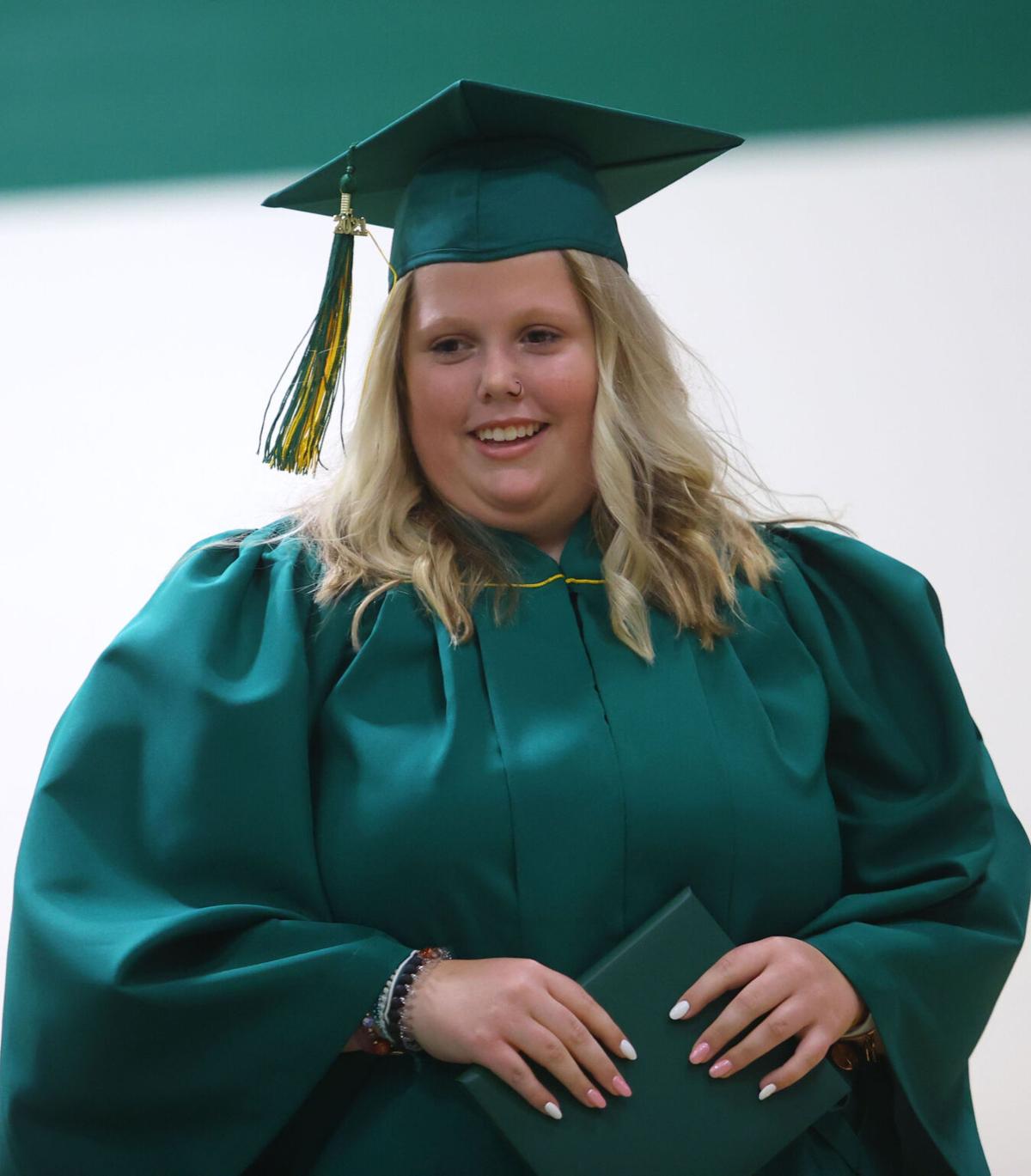 Eastern graduation WEB ONLY 105.JPG