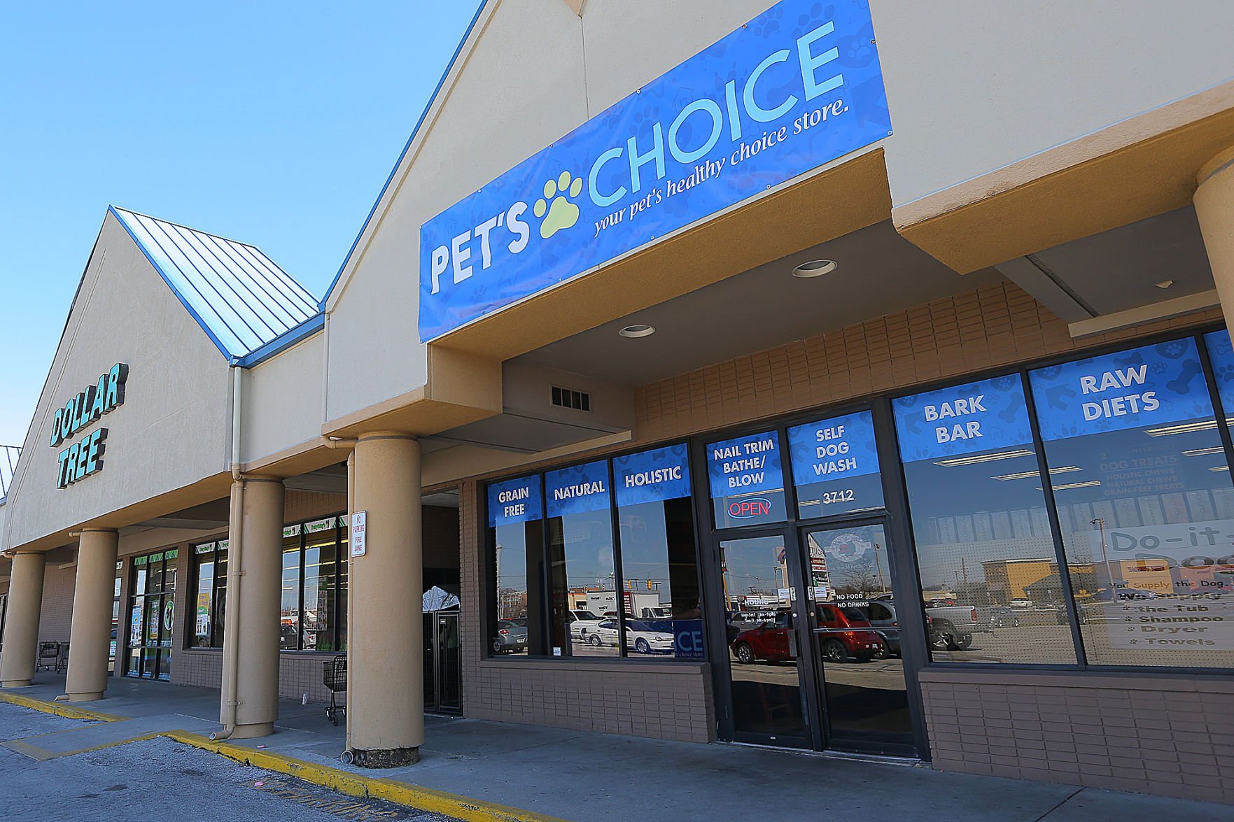 Pet Supplies Plus owners open new store News kokomotribune