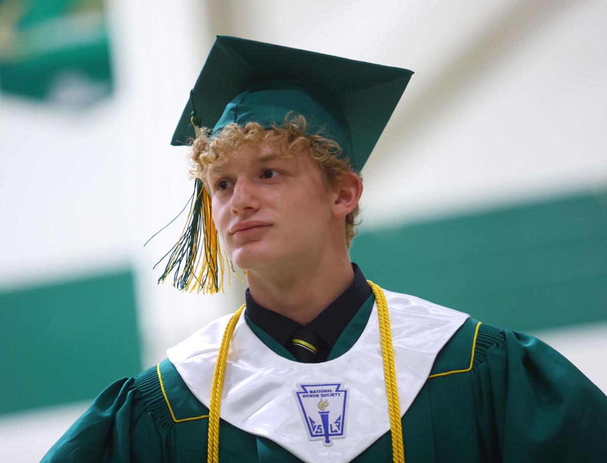 Eastern graduation WEB ONLY 107.JPG