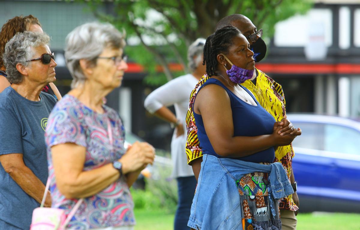 Mothers' Prayer on the Square 04 WEB ONLY.JPG