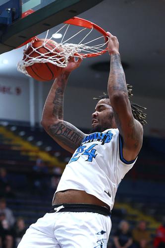 BobKats vs Warriors 46.jpg