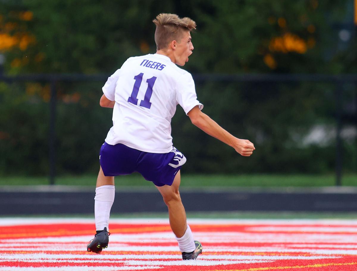 NW vs WHS boys sect soccer 16.jpg