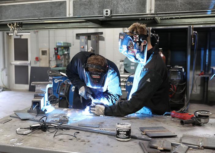 Ivy Tech Kokomo looks to revive manufacturing exposure program for high  school students | News | kokomotribune.com