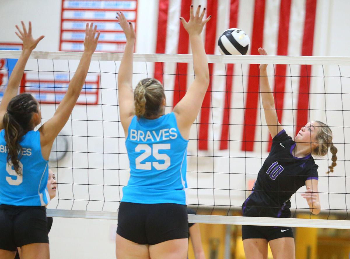 NW vs Mac sect vball WEB ONLY 39.JPG