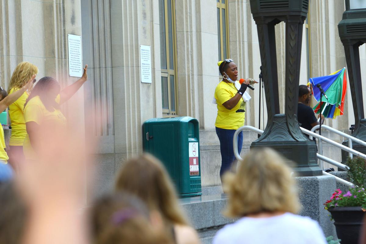 Mothers' Prayer on the Square 11 WEB ONLY.JPG