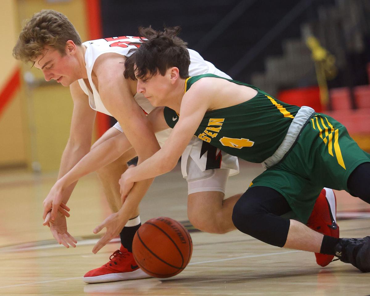 Eastern vs Taylor BBB 13.jpg