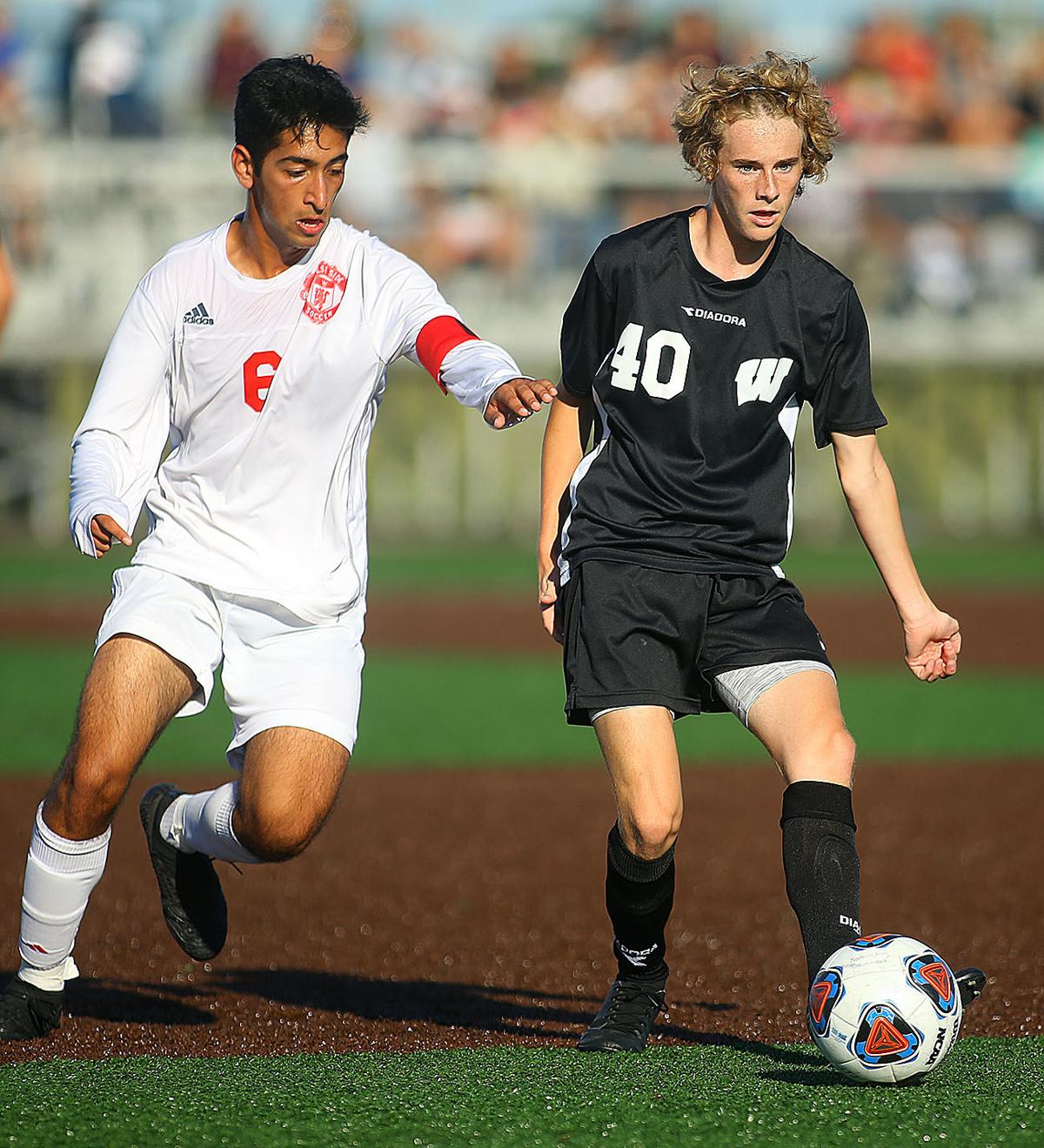 Western vs WL soccer 05.jpg
