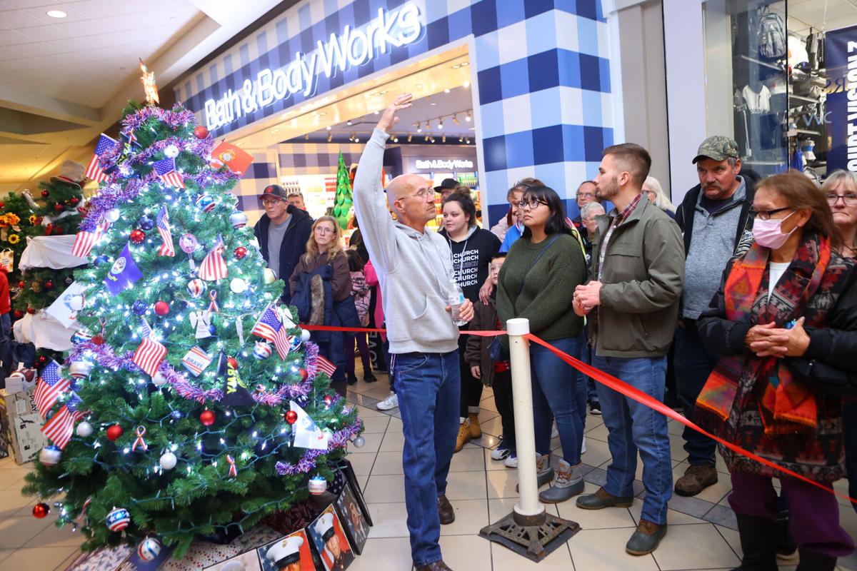 We Care tree auction WEB ONLY 15.JPG
