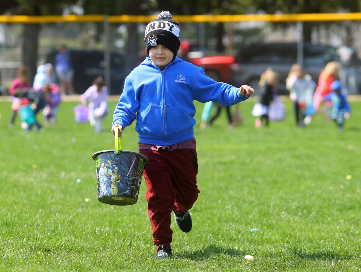 Youth Easter Egg Hunt WEB ONLY 10.JPG