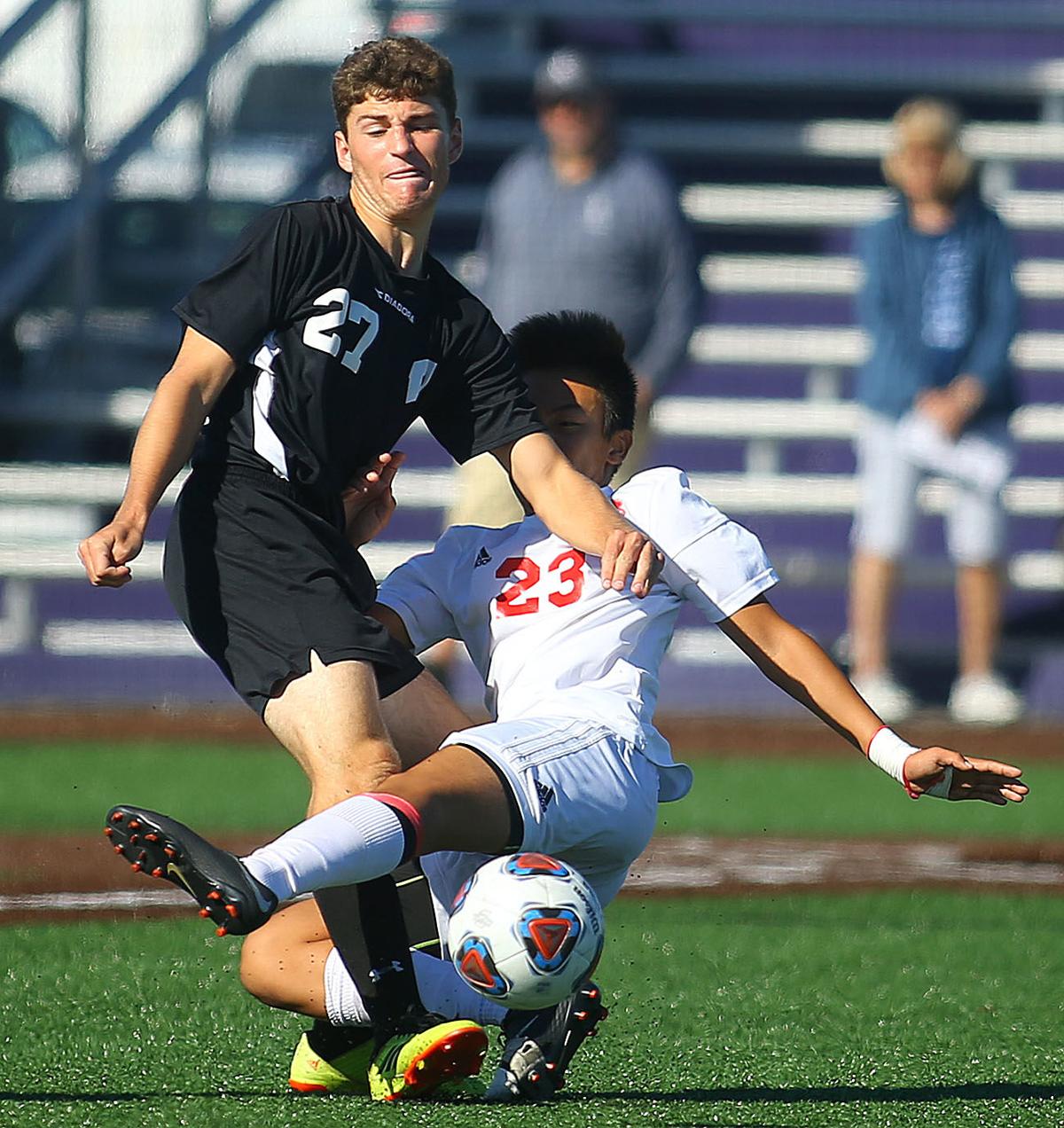 Western vs WL soccer 21.jpg
