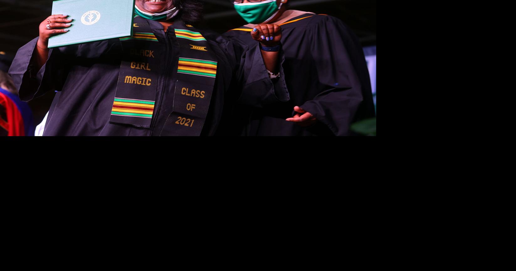 PHOTOS Ivy Tech graduation News