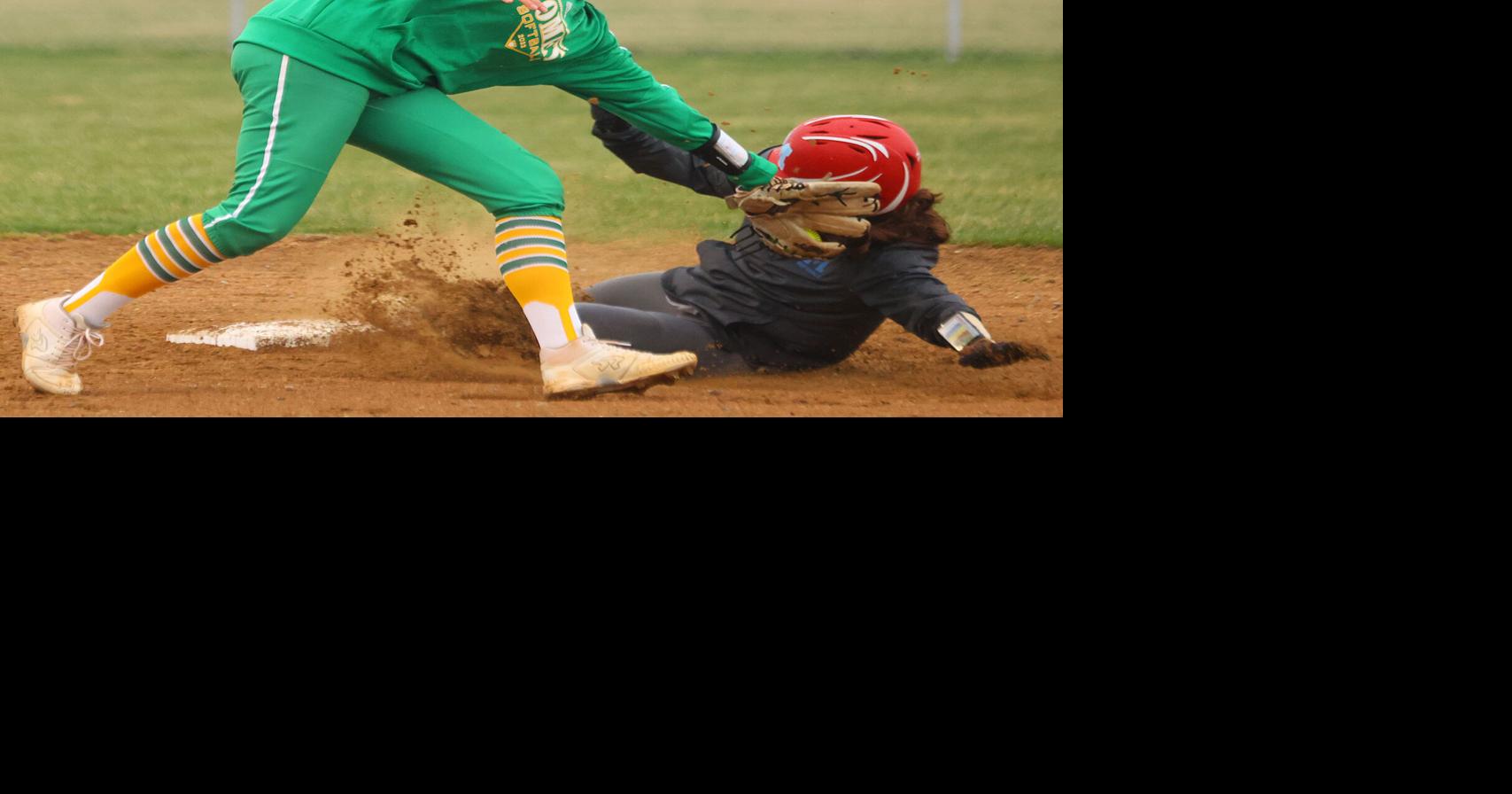 PHOTOS Eastern vs Mac softball Sports