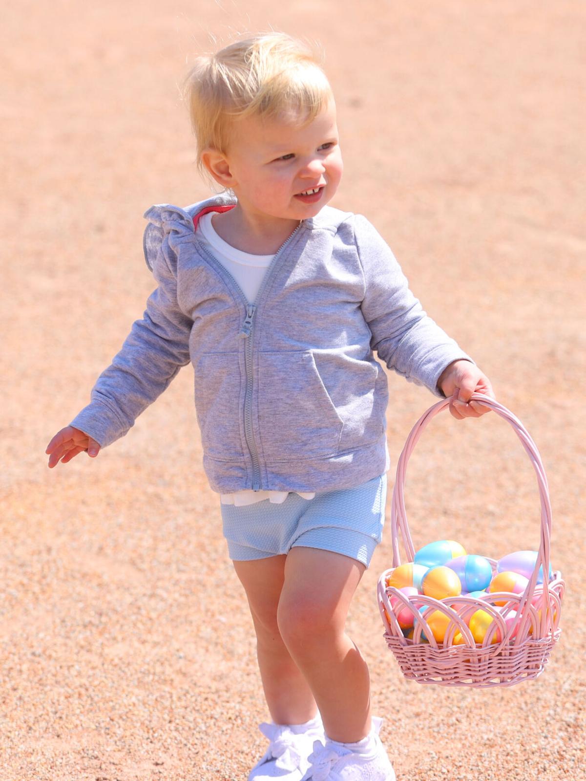 Youth Easter Egg Hunt WEB ONLY 07.JPG