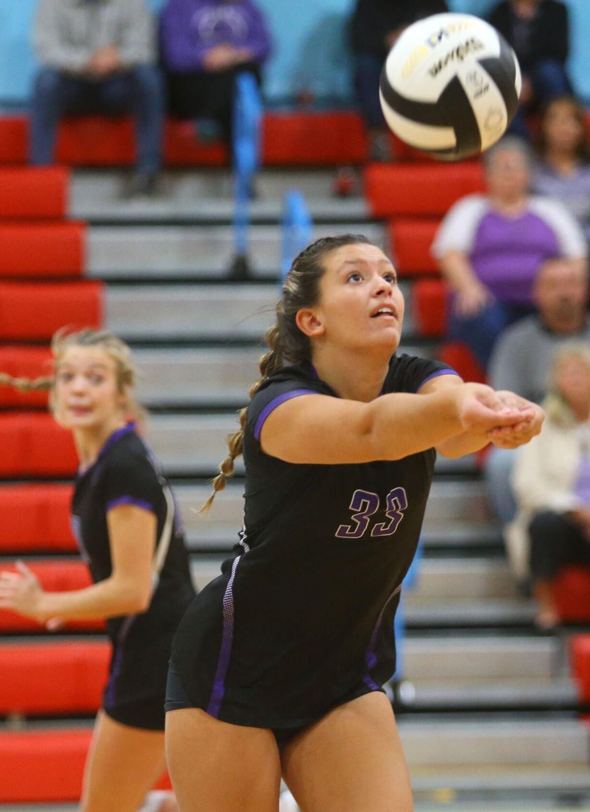 NW vs Mac sect vball WEB ONLY 16.JPG