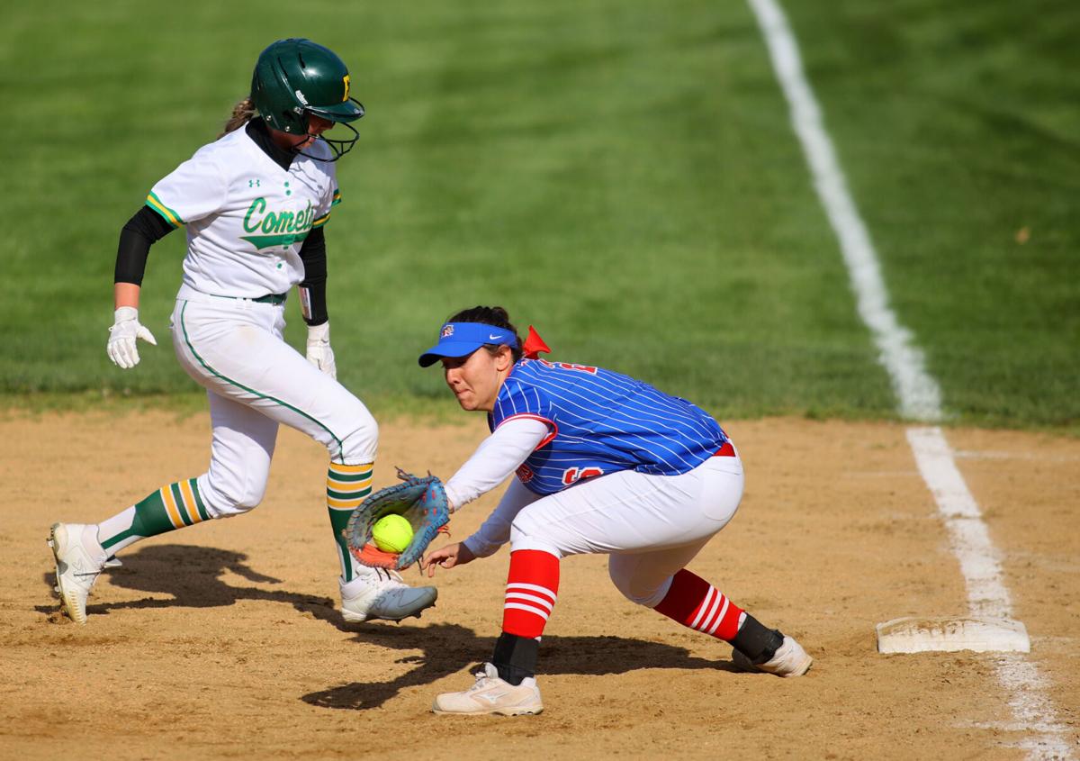 EHS vs KHS softball WEB ONLY 22.JPG