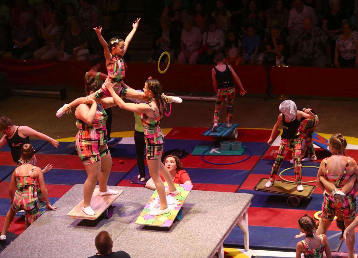 Peru Amateur Circus News kokomo photo picture