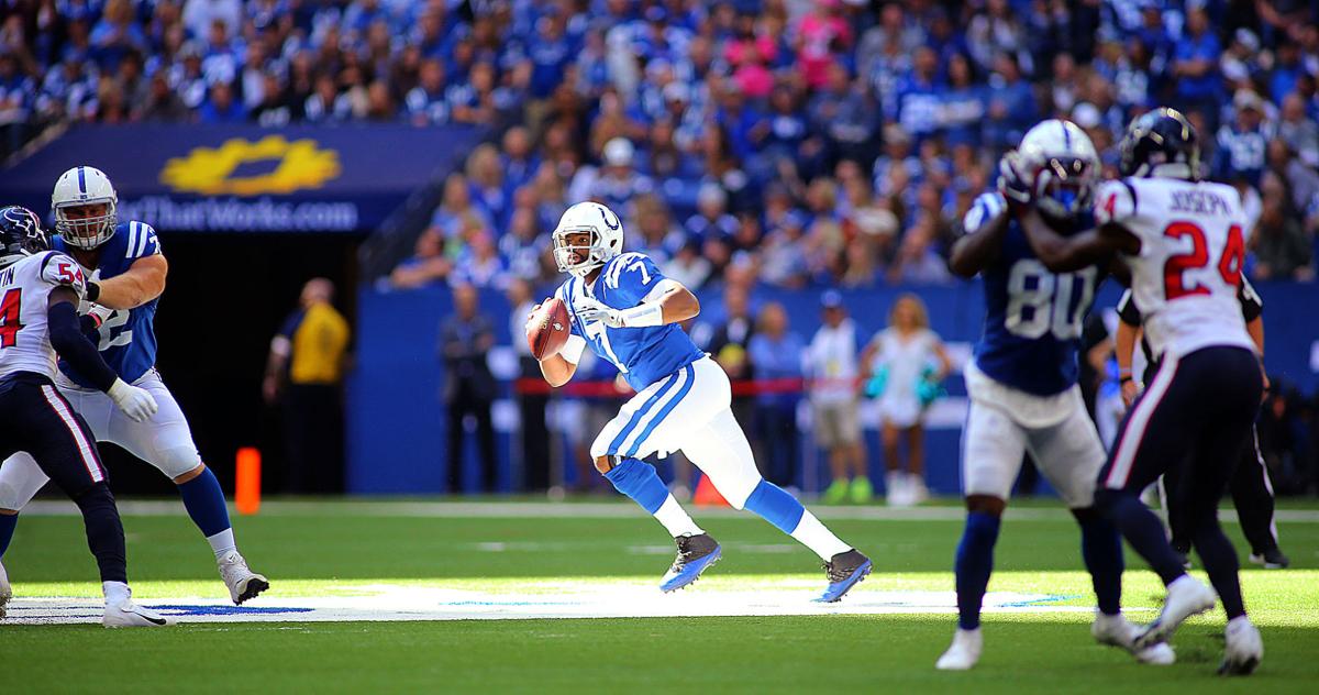 Colts vs Texans 04.jpg