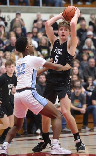 Peru vs South Bend St Jo BB WEB ONLY 48.JPG