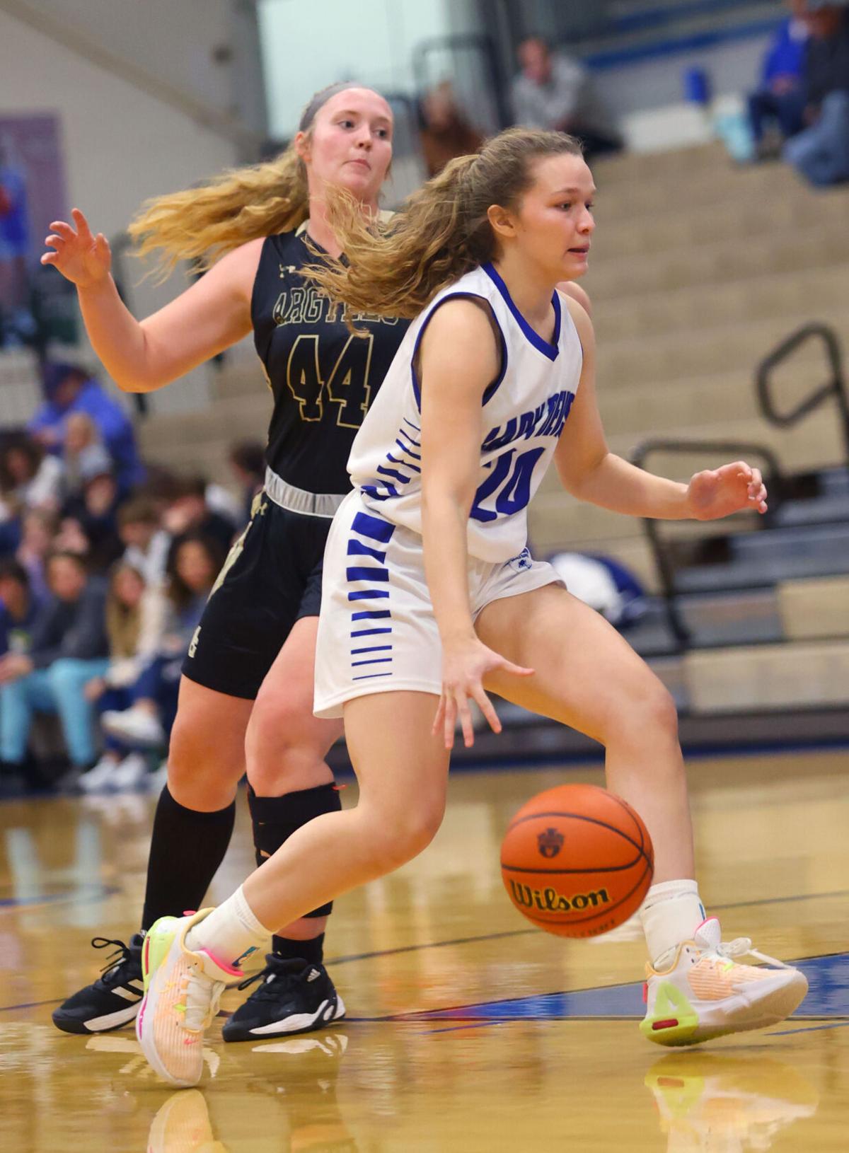 Tipton vs MG GBB WEB ONLY 27.JPG