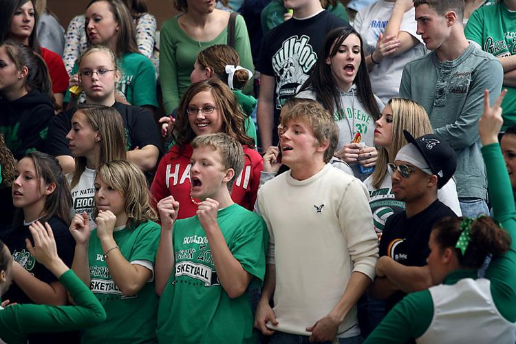 PHOTO GALLERY Clinton Central Holiday Tourney