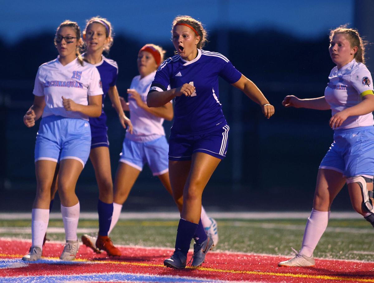 NW vs Mac girls sectional soccer 07.jpg